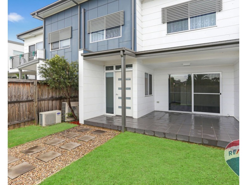 28/73 Sovereign Circuit, Glenfield NSW 2167