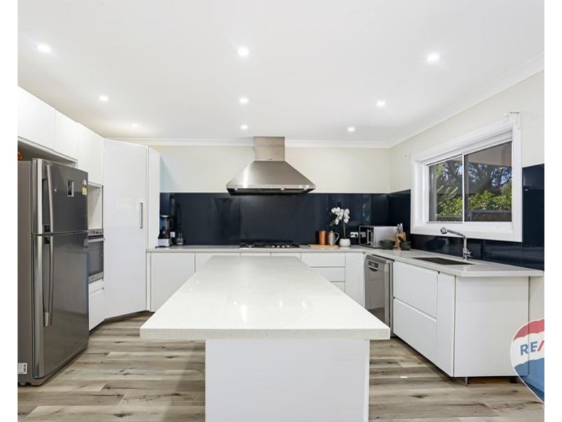 8 EPPING CLOSE, Cambridge Park NSW 2747