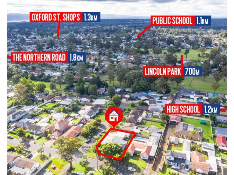 15 WINDERMERE AVENUE, Cambridge Park NSW 2747