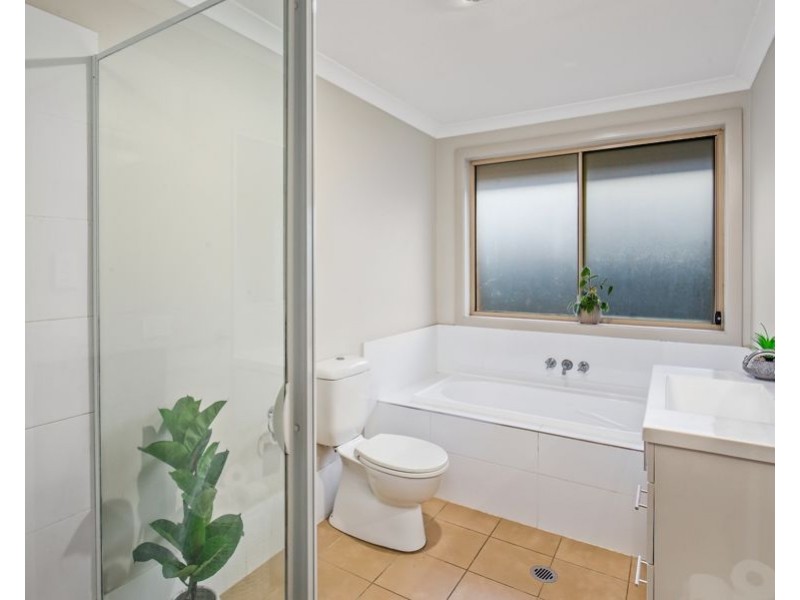 23 CLYDESDALE STREET, Wadalba NSW 2259
