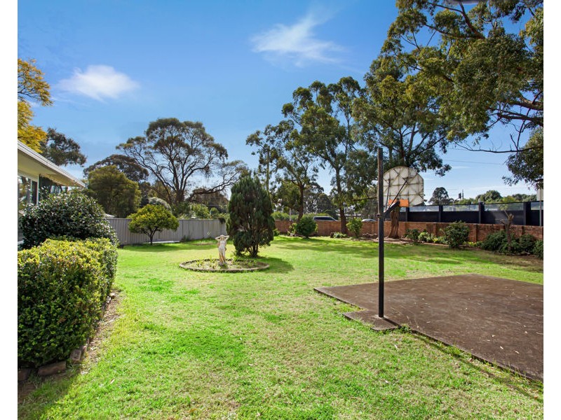 7 DOLPHIN CLOSE, Claremont Meadows NSW 2747