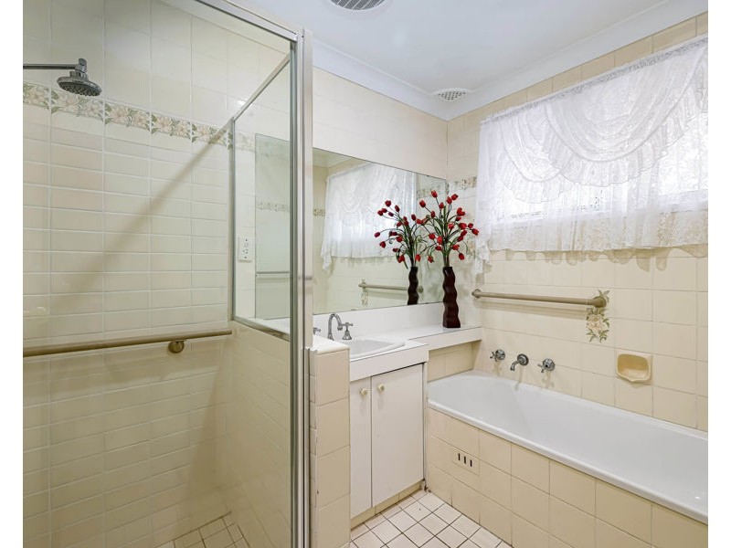 40 RIVENDELL CRESCENT, Werrington Downs NSW 2747