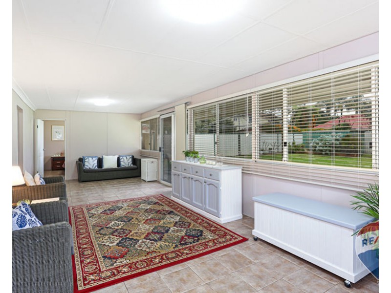 8 MOORE PLACE, Doonside NSW 2767