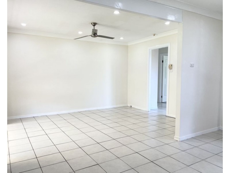 71 Hume Crescent, Werrington County NSW 2747