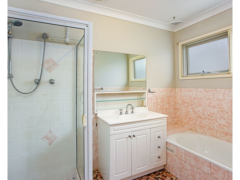 86 WRENCH STREET, Cambridge Park NSW 2747