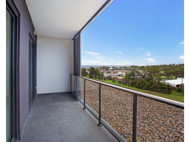 708/240-250A GREAT WESTERN HIGHWAY, Kingswood NSW 2747