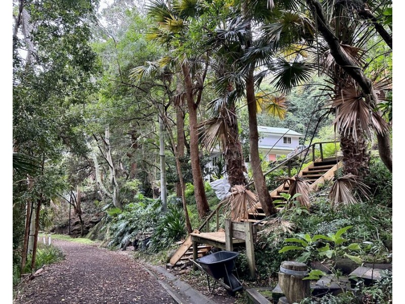 21 Wirringulla Avenue, Elvina Bay NSW 2105