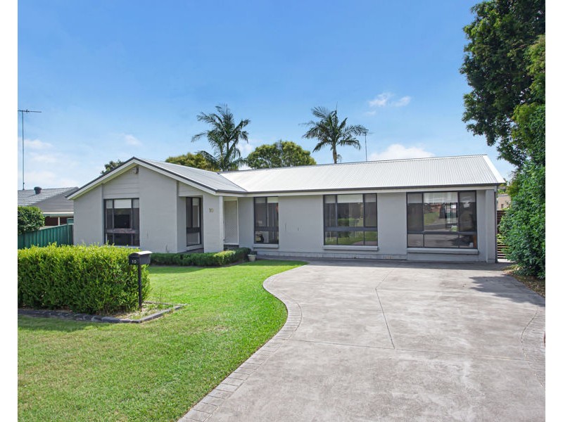 10 NUNGEROO AVENUE, Jamisontown NSW 2750