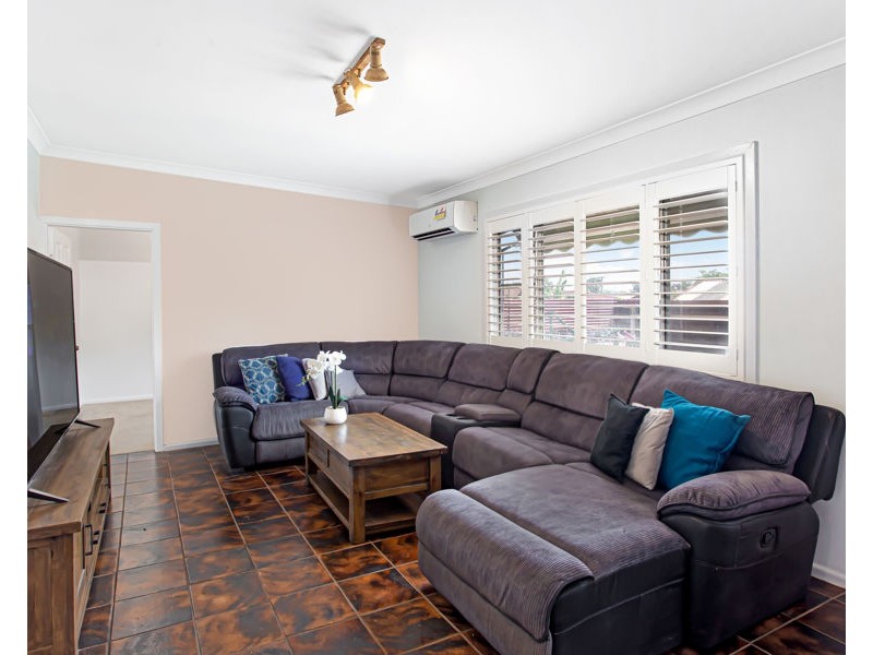 87 CAMBRIDGE STREET, Cambridge Park NSW 2747