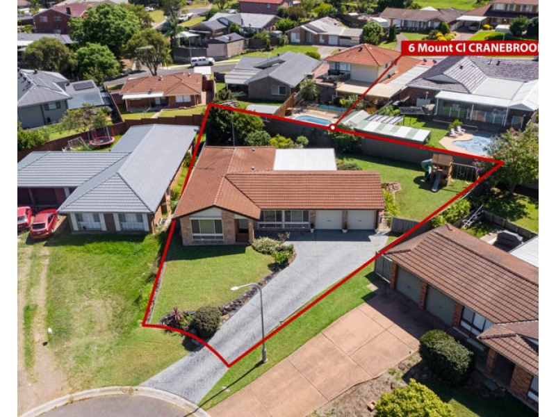 6 MOUNT CLOSE, Cranebrook NSW 2749