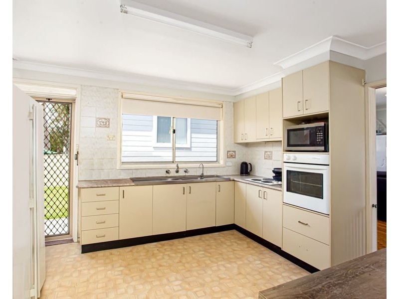 24 STAPLEY STREET, Kingswood NSW 2747