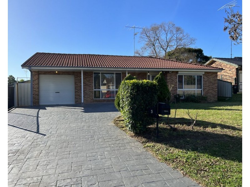 3 Falcon Crescent, Claremont Meadows NSW 2747