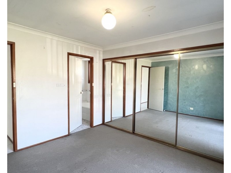3 Falcon Crescent, Claremont Meadows NSW 2747