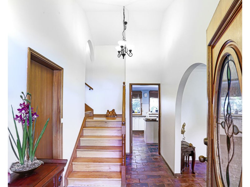 48 CURRAWONG CRESCENT, Leonay NSW 2750