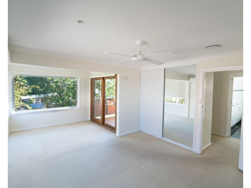 30 Playfair Road, North Curl Curl NSW 2099