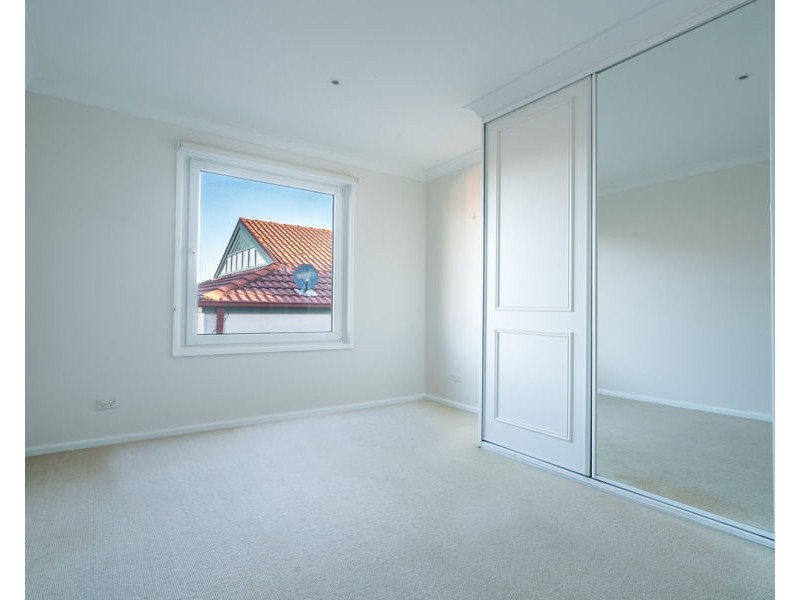 30 Playfair Road, North Curl Curl NSW 2099