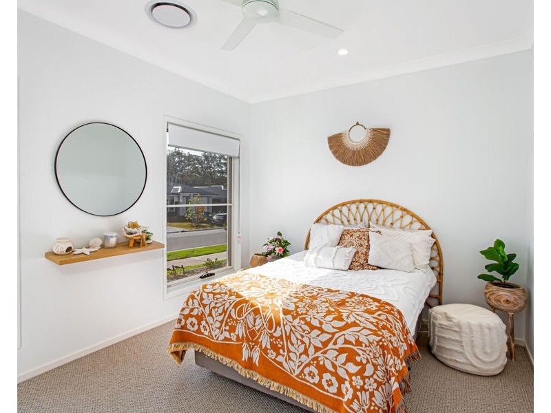 15 Tuerong Street, Gwandalan NSW 2259