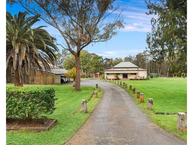 77 Pollock Avenue, Wyong NSW 2259