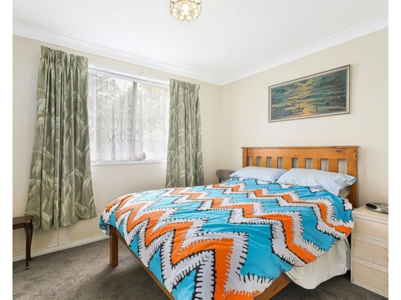 77 Pollock Avenue, Wyong NSW 2259