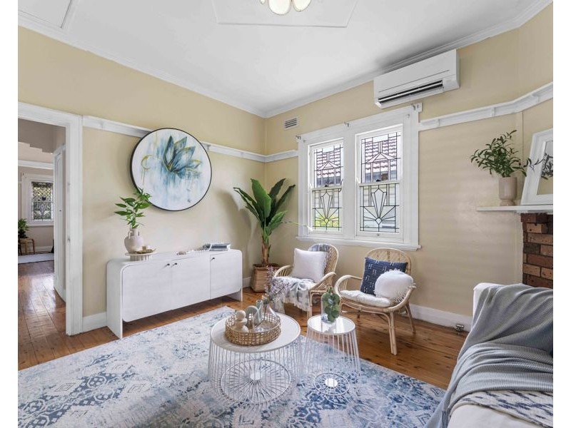 303 Charlestown Road, Charlestown NSW 2290