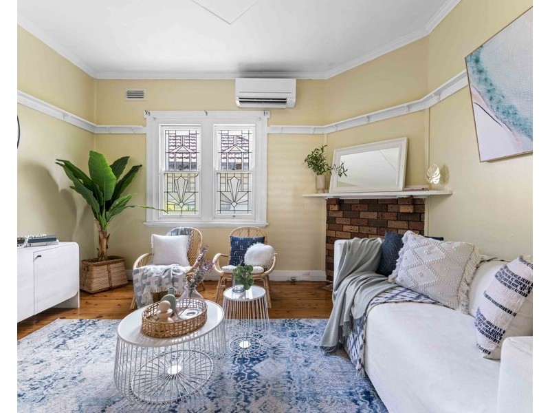 303 Charlestown Road, Charlestown NSW 2290