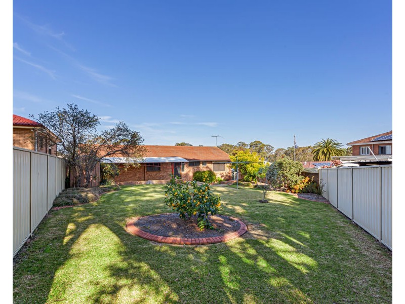 19 BURKE AVENUE, Werrington County NSW 2747