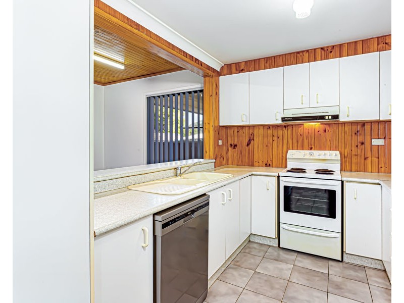 5 BUSHLEY PLACE, Jamisontown NSW 2750