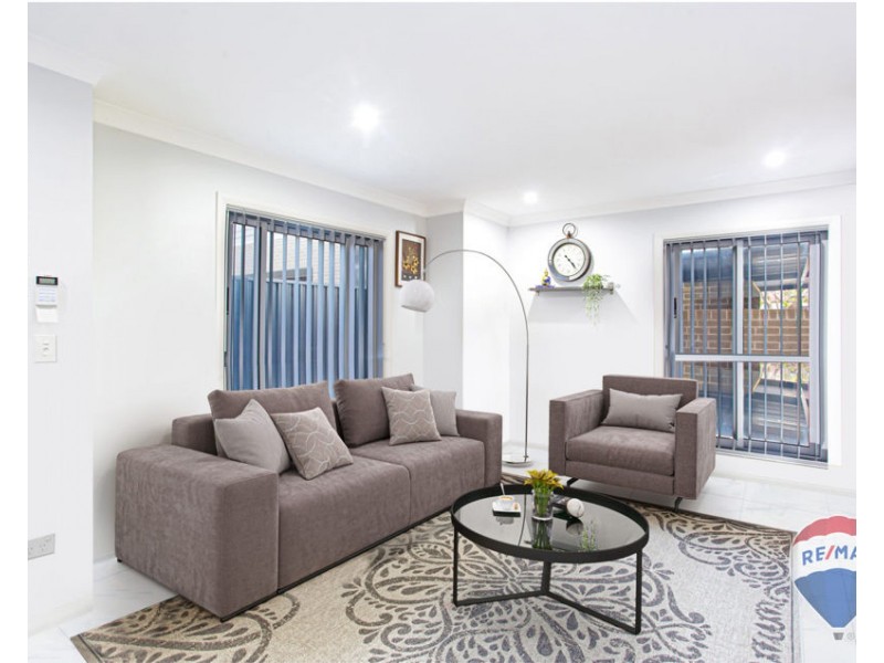 1/27-31 CANBERRA STREET, Oxley Park NSW 2760