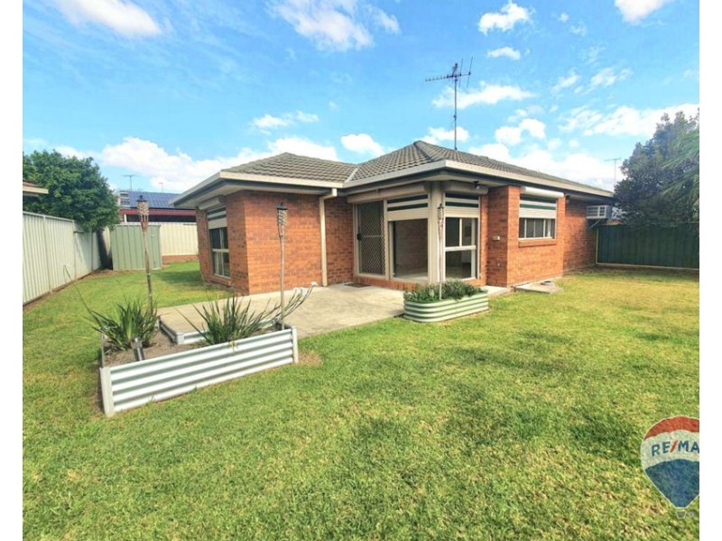 1 OSPREY PLACE, Claremont Meadows NSW 2747