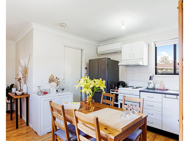 31 AND 31A DEBORAH CRESCENT, Cambridge Park NSW 2747