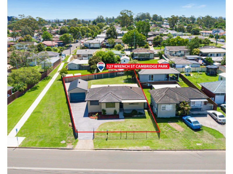127 WRENCH STREET, Cambridge Park NSW 2747