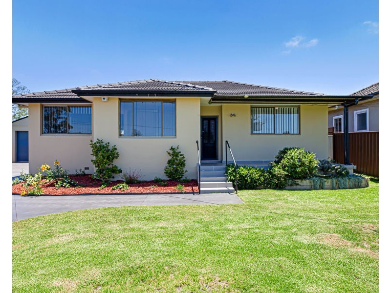 127 WRENCH STREET, Cambridge Park NSW 2747