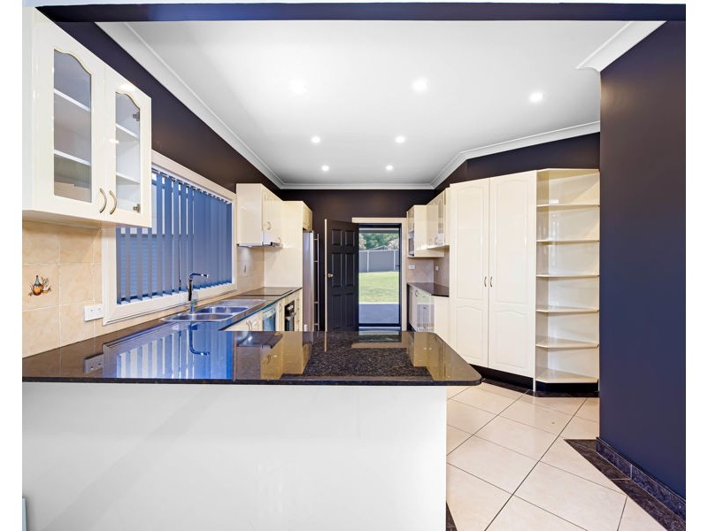 127 WRENCH STREET, Cambridge Park NSW 2747