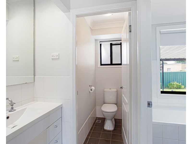 10 NUNGEROO AVENUE, Jamisontown NSW 2750