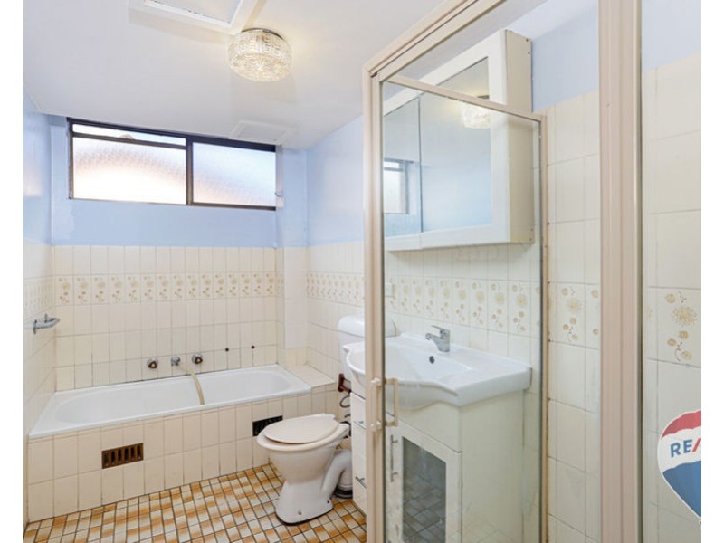 13/21-25 Blaxcell Street, Granville NSW 2142