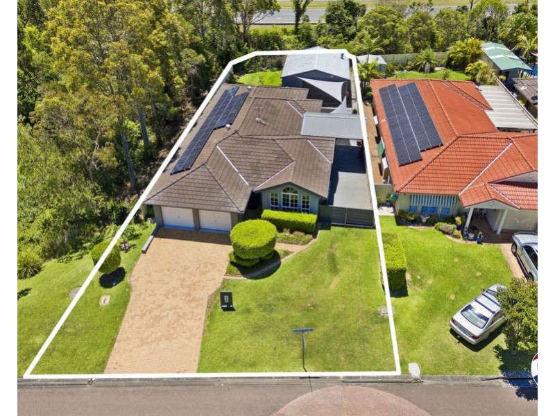 111 Blueridge Drive, Blue Haven NSW 2262