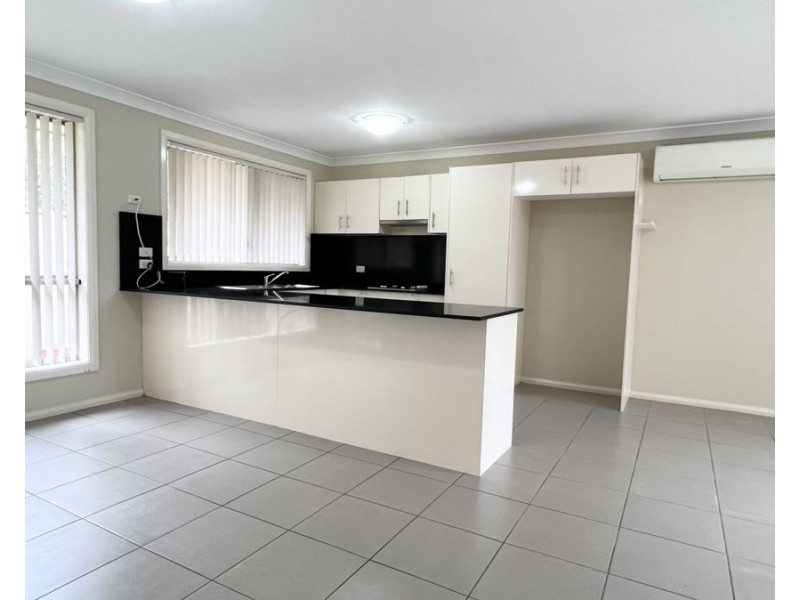 2/124 Victoria Street, Werrington NSW 2747