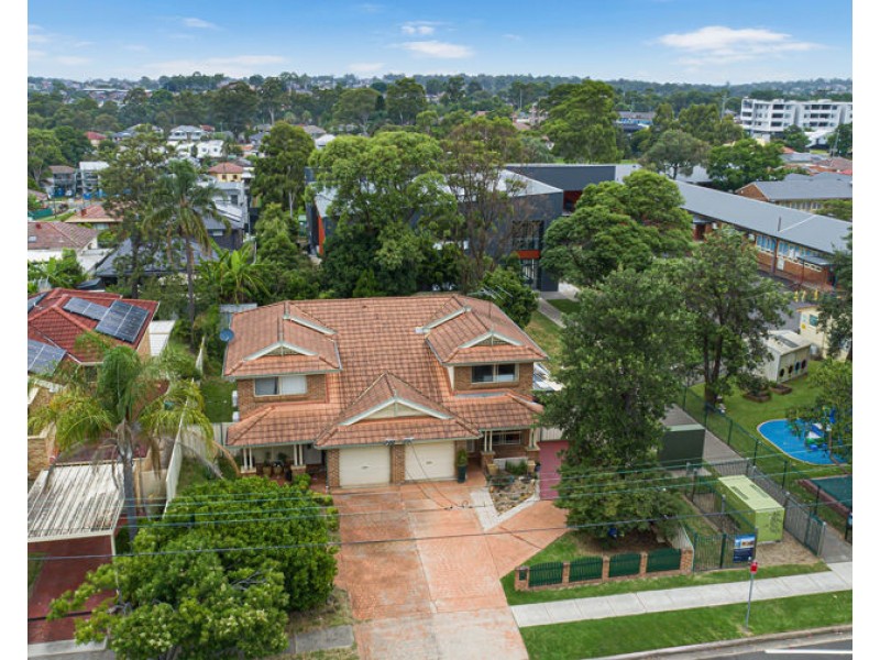 142B Smith Street, Pendle Hill NSW 2145