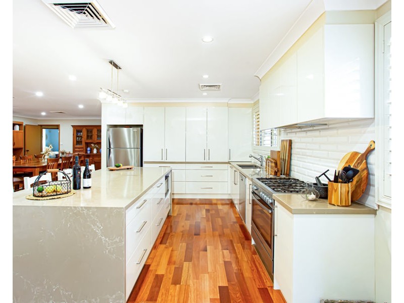 18 CORSAIR CRESCENT, Cranebrook NSW 2749