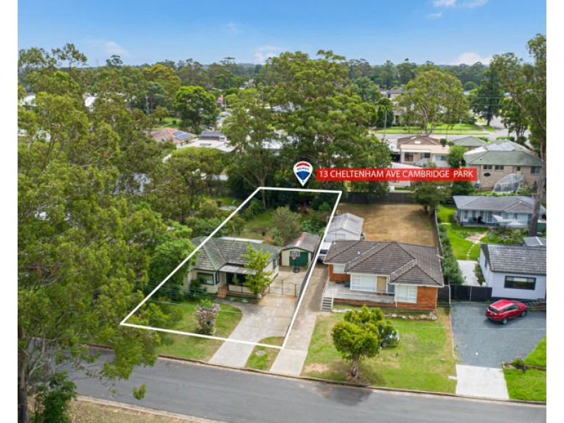 13 CHELTENHAM AVENUE, Cambridge Park NSW 2747