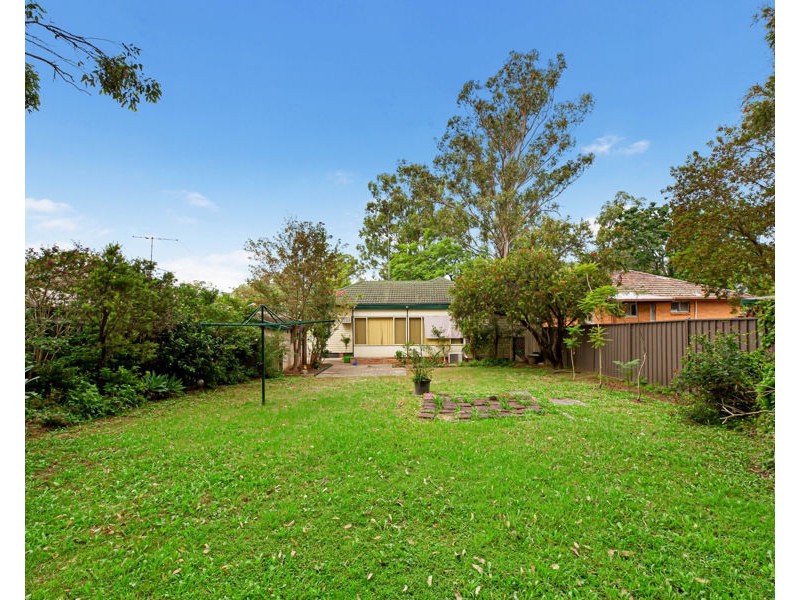 13 CHELTENHAM AVENUE, Cambridge Park NSW 2747