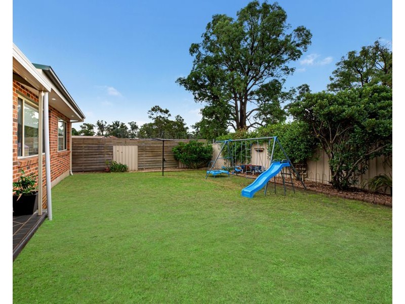 8 BOTTLE BRUSH PLACE, Colyton NSW 2760