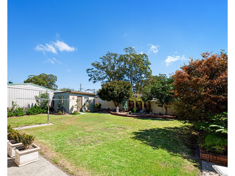 61 Noamunga Crescent, Gwandalan NSW 2259
