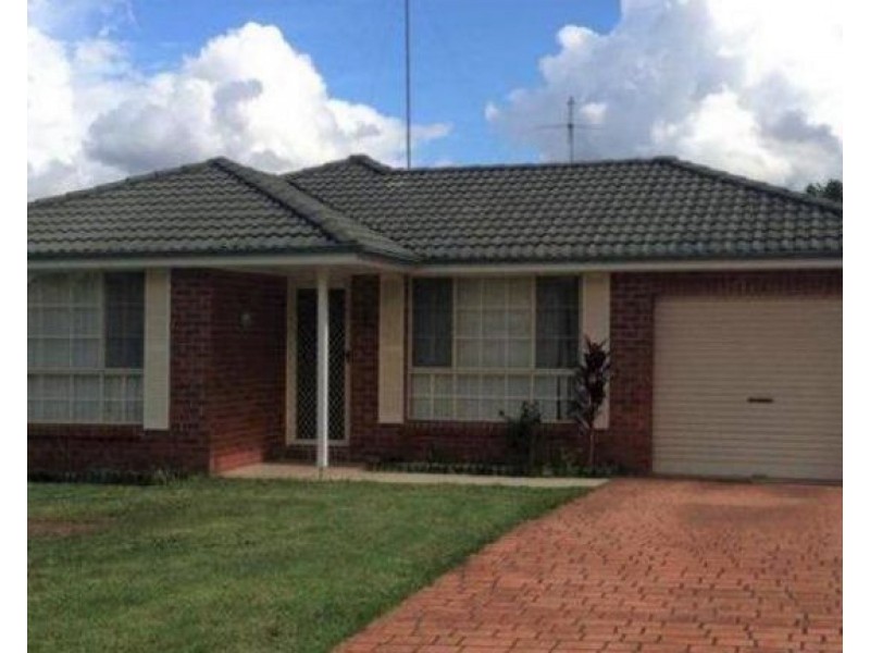 19 WARGON CRESCENT, Glenmore Park NSW 2745