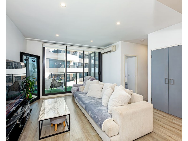 404/81A LORD SHEFFIELD CIRCUIT, Penrith NSW 2750