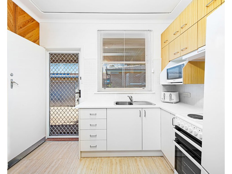 33 GIBSON AVENUE, Werrington NSW 2747