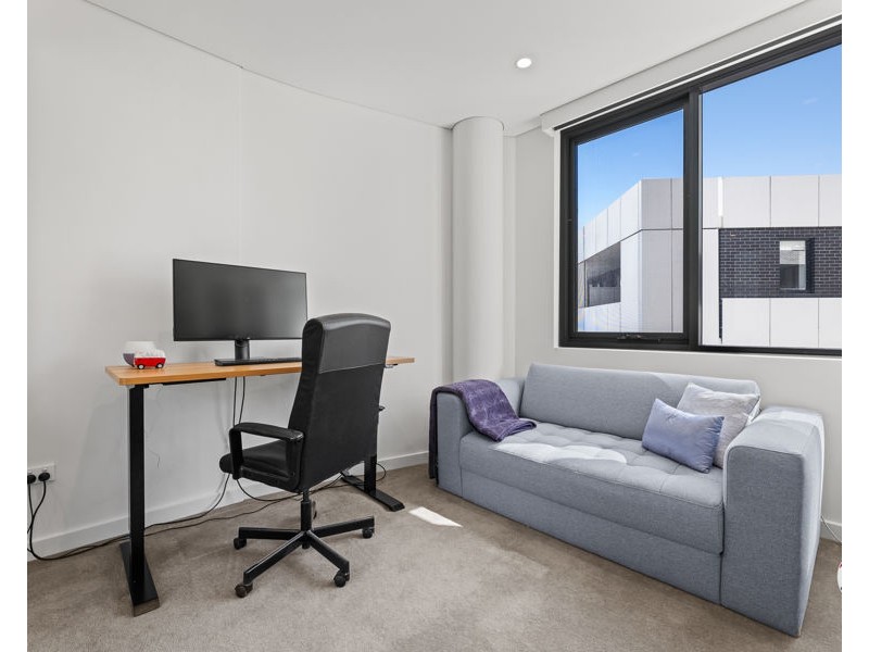 307/91 LORD SHEFFIELD CIRCUIT, Penrith NSW 2750