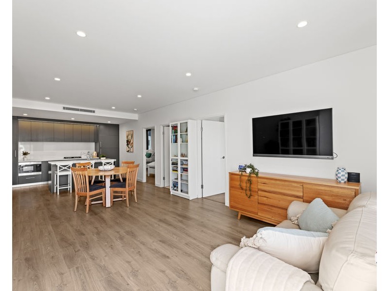 307/91 LORD SHEFFIELD CIRCUIT, Penrith NSW 2750