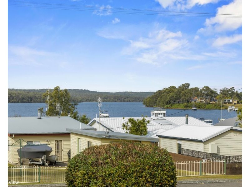 25 Noamunga Crescent, Gwandalan NSW 2259