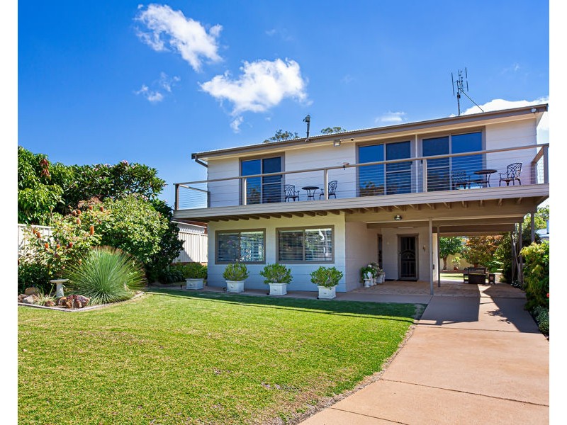 61 Noamunga Crescent, Gwandalan NSW 2259
